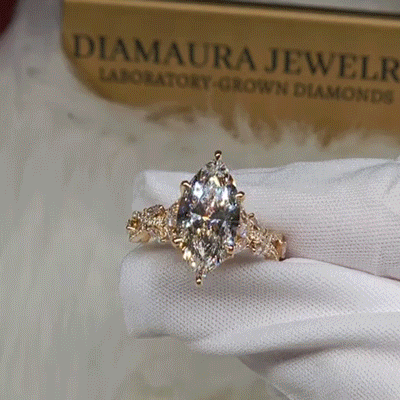The Twisted Band Marquise Premium Moissanite Ring
